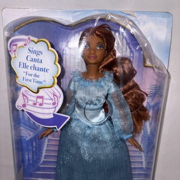 Mattel Disney Princess The Little Mermaid Sing & Discover ARIEL Fashion Doll NEW - Picture 2 of 8